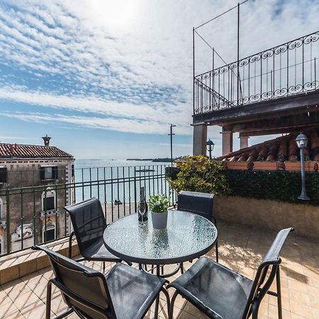 Ca' Delfina Holiday Home Venice Exterior photo