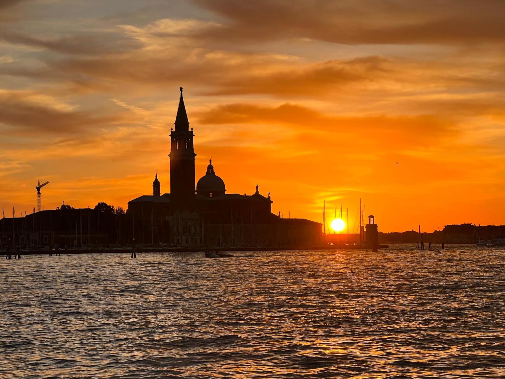 Ca' Delfina Holiday Home Venice Exterior photo