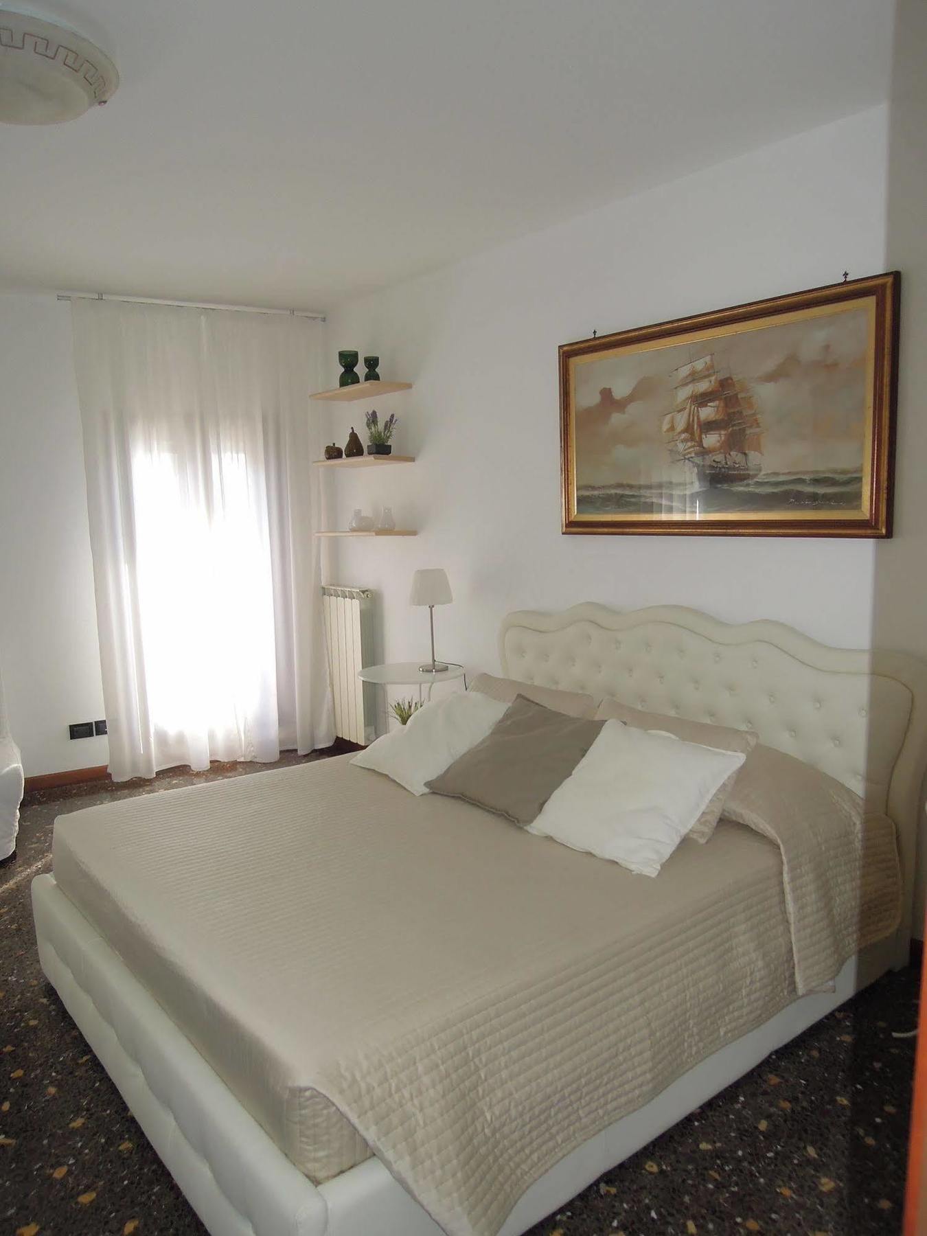 Ca' Delfina Holiday Home Venice Exterior photo