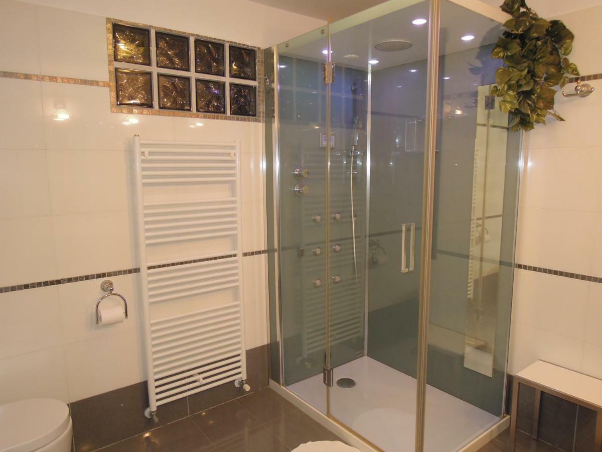 Ca' Delfina Holiday Home Venice Exterior photo