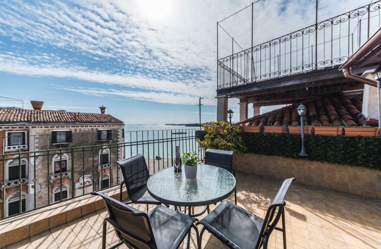 Ca' Delfina Holiday Home Venice Exterior photo
